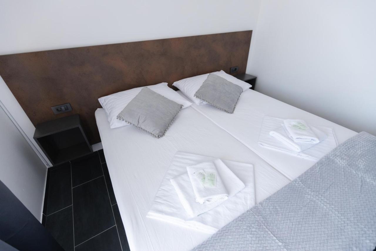 D8 B&B Zadar Exteriör bild