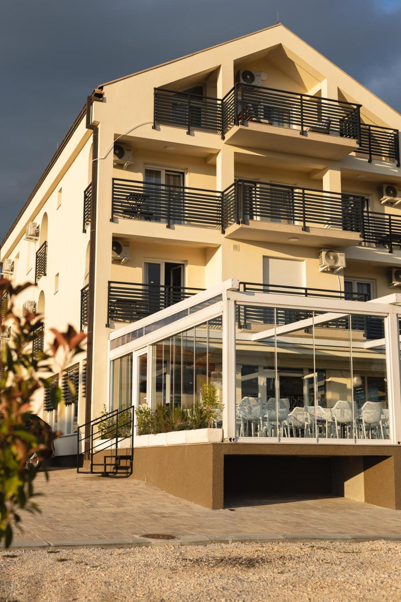 D8 B&B Zadar Exteriör bild